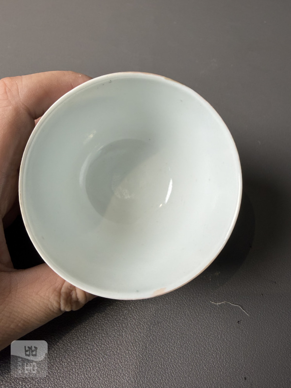 民国 粉彩百财和合图杯一对 - 图14